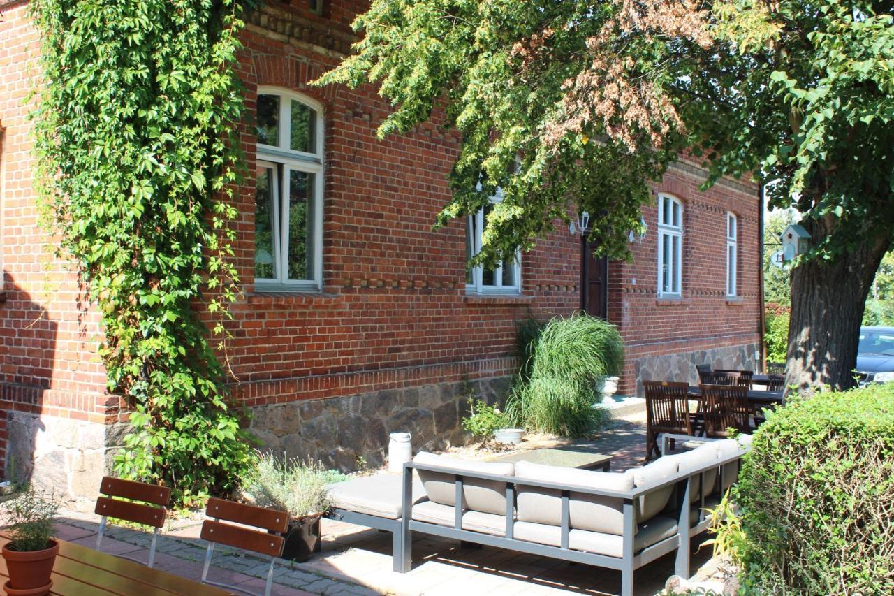 Hotel Sankt Georg Neubrandenburg Dış mekan fotoğraf